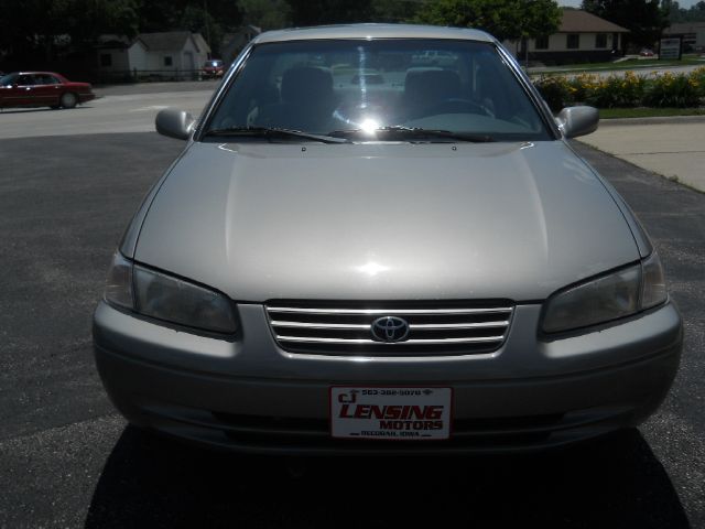 Toyota Camry 1999 photo 2