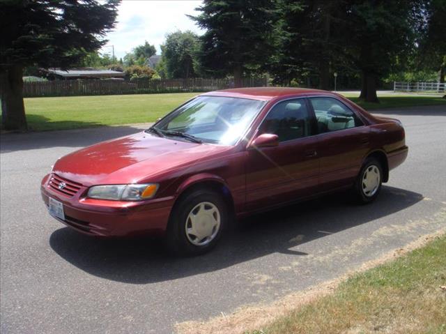 Toyota Camry 1999 photo 2