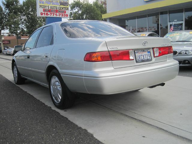 Toyota Camry Enthusiast 2D Roadster Sedan