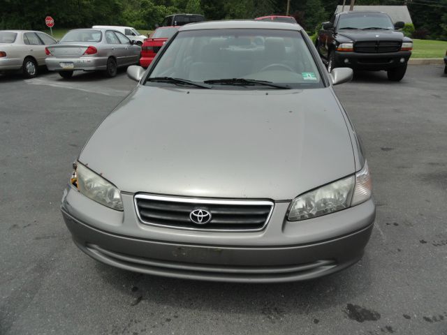 Toyota Camry X Sedan