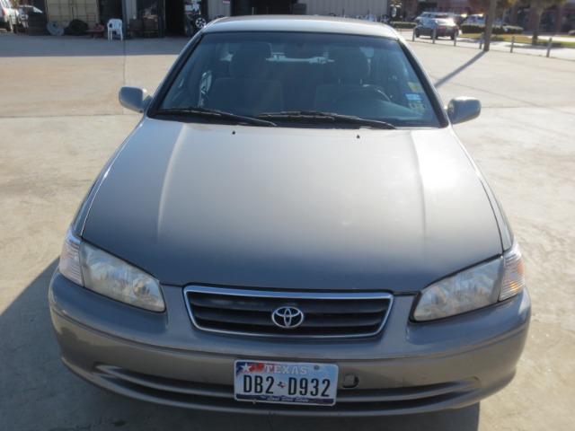 Toyota Camry 2000 photo 4