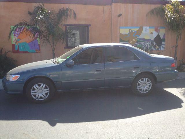 Toyota Camry 2000 photo 3