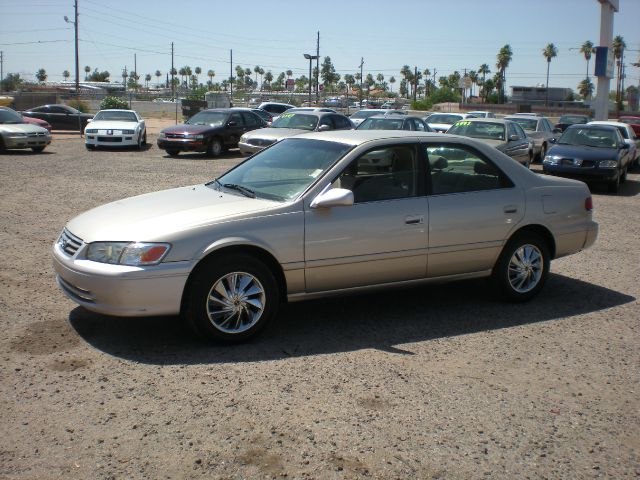 Toyota Camry 2000 photo 3