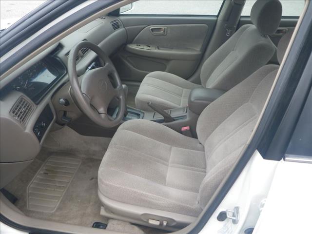 Toyota Camry 2000 photo 3