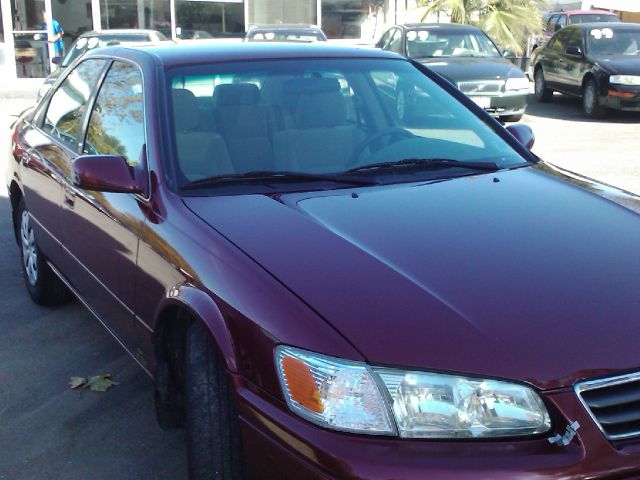 Toyota Camry 2000 photo 4