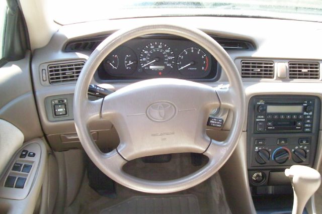 Toyota Camry 2000 photo 0