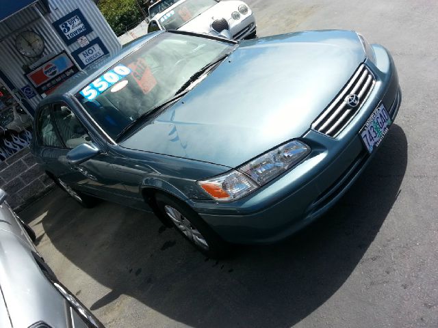 Toyota Camry 2000 photo 12