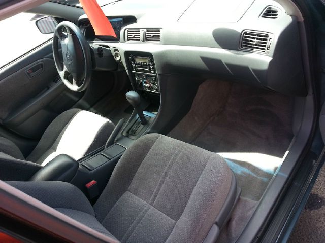 Toyota Camry 2000 photo 5