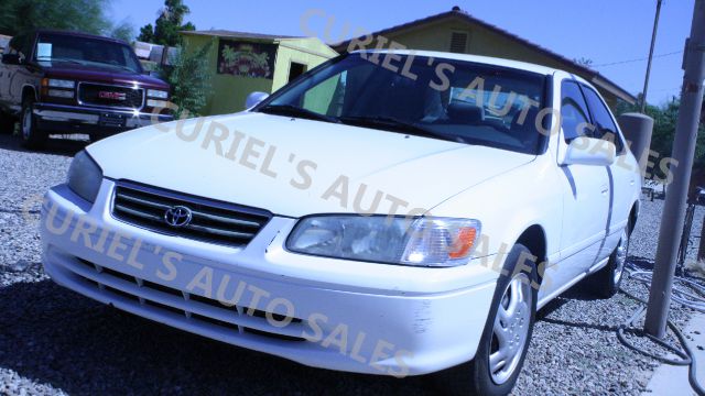 Toyota Camry 2001 photo 1