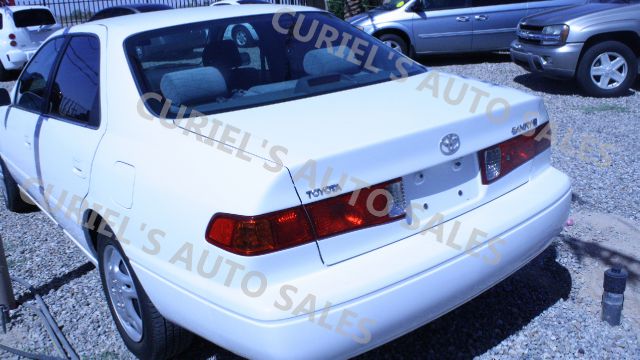 Toyota Camry 2001 photo 4