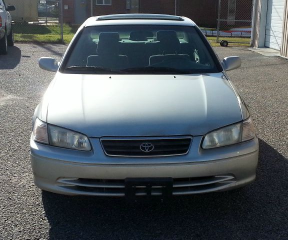 Toyota Camry 2001 photo 1