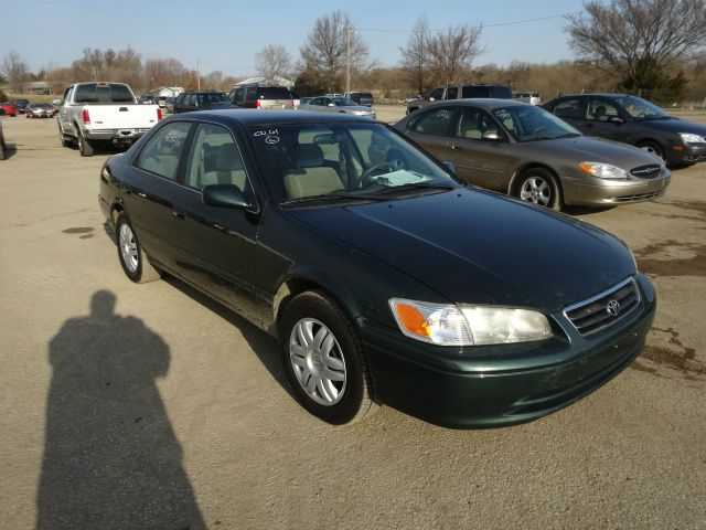 Toyota Camry 2001 photo 2