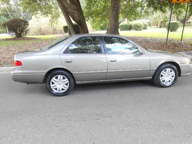 Toyota Camry 2001 photo 9