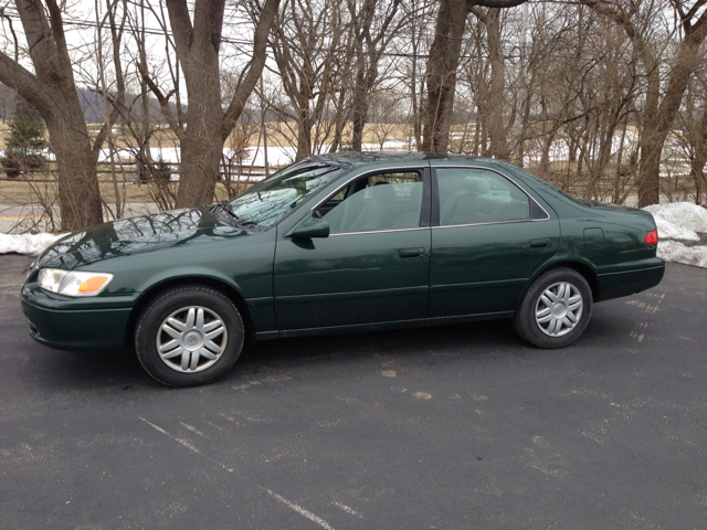 Toyota Camry 2001 photo 1