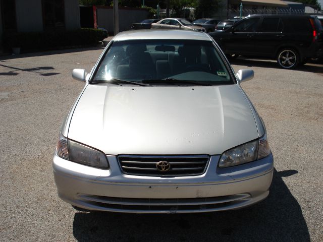 Toyota Camry 2001 photo 2
