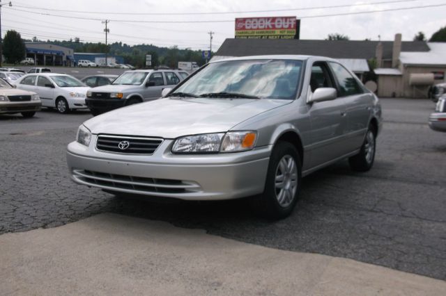 Toyota Camry 2001 photo 3