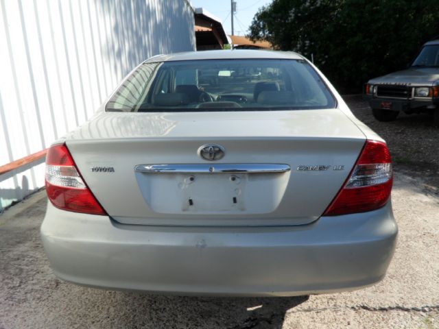 Toyota Camry 2002 photo 9