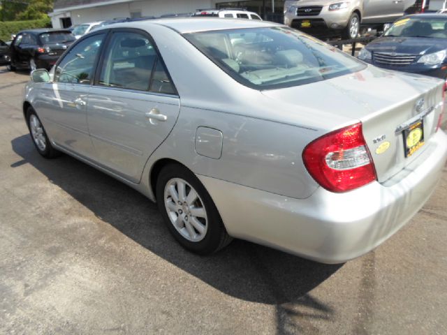 Toyota Camry 2002 photo 2