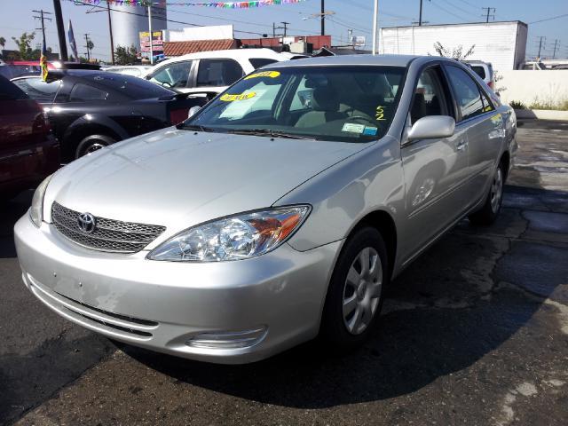 Toyota Camry 2002 photo 2