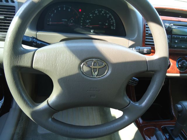 Toyota Camry 2002 photo 2
