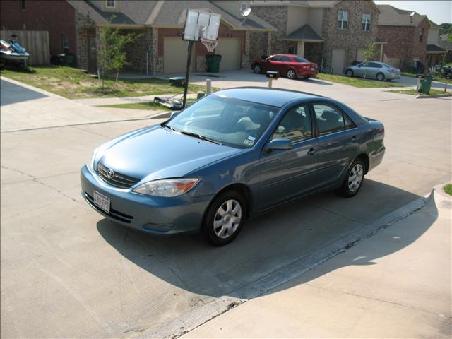 Toyota Camry 2002 photo 2