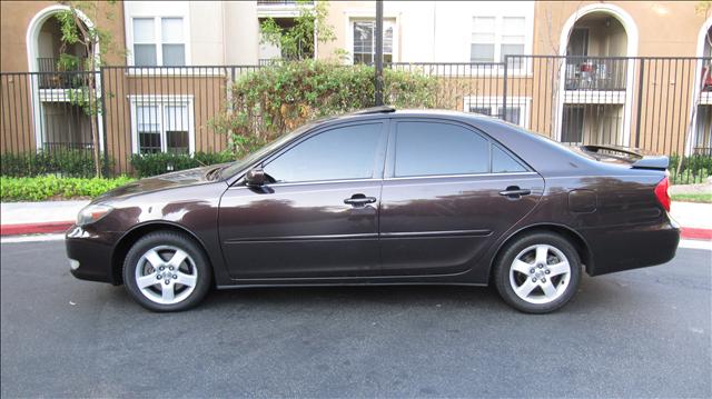 Toyota Camry 2002 photo 2