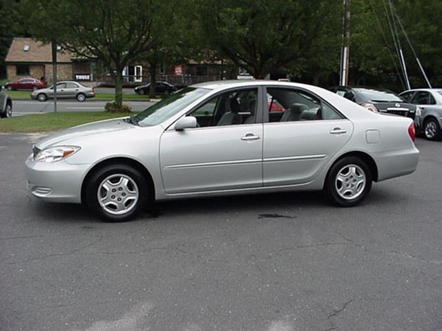 Toyota Camry 2003 photo 1