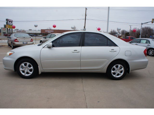 Toyota Camry 2003 photo 1