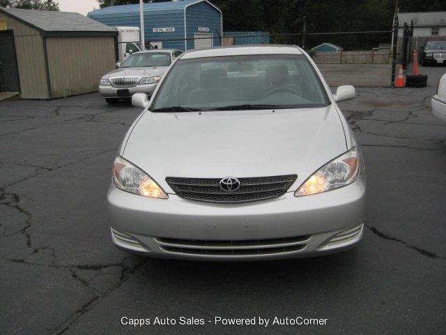 Toyota Camry 2003 photo 2