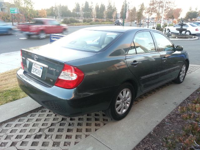 Toyota Camry 2003 photo 2