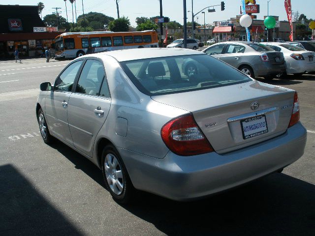 Toyota Camry 2003 photo 4
