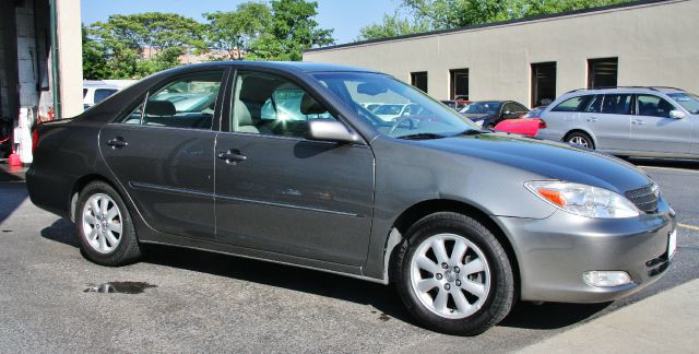 Toyota Camry 2003 photo 2