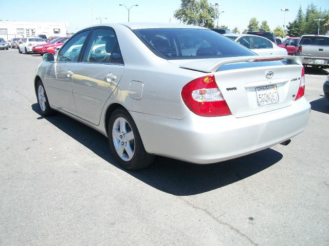 Toyota Camry 2003 photo 4