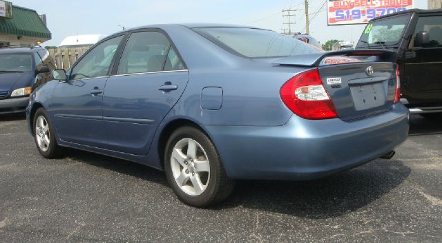 Toyota Camry 2003 photo 1