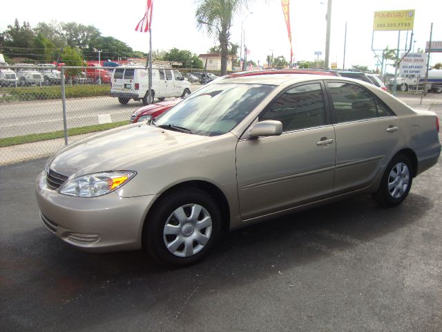 Toyota Camry 2003 photo 2
