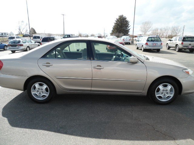 Toyota Camry 4x4 STX Unspecified