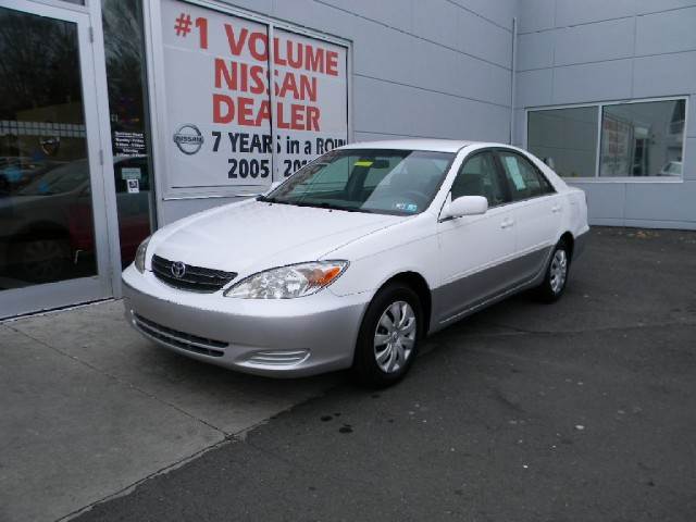 Toyota Camry 2003 photo 2