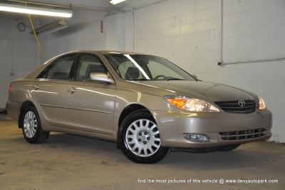 Toyota Camry 2003 photo 2