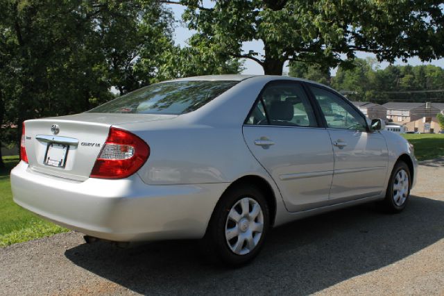 Toyota Camry 2003 photo 9