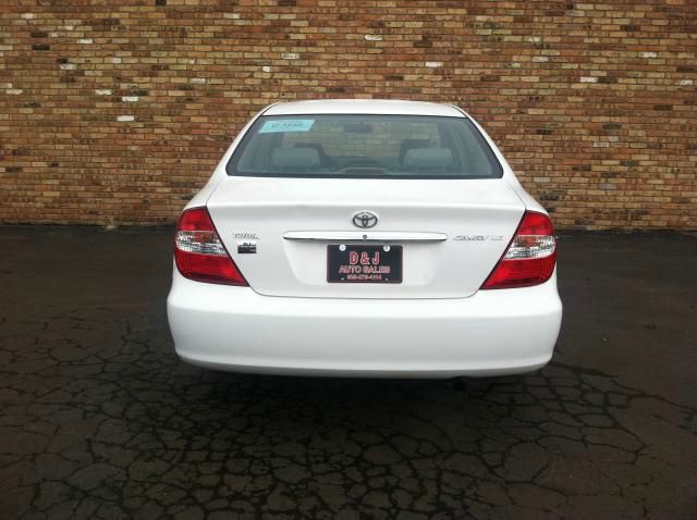 Toyota Camry X Sedan