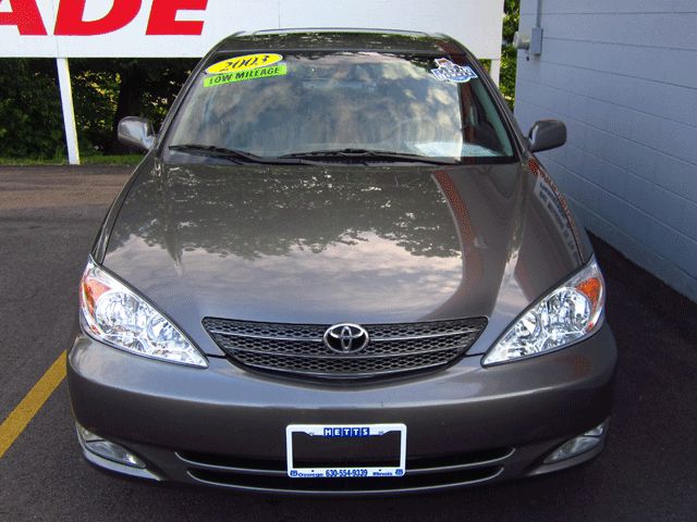 Toyota Camry 2003 photo 2
