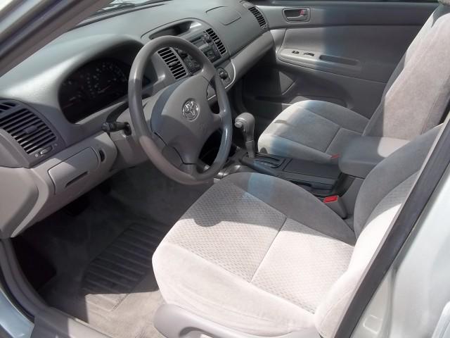 Toyota Camry 2003 photo 2