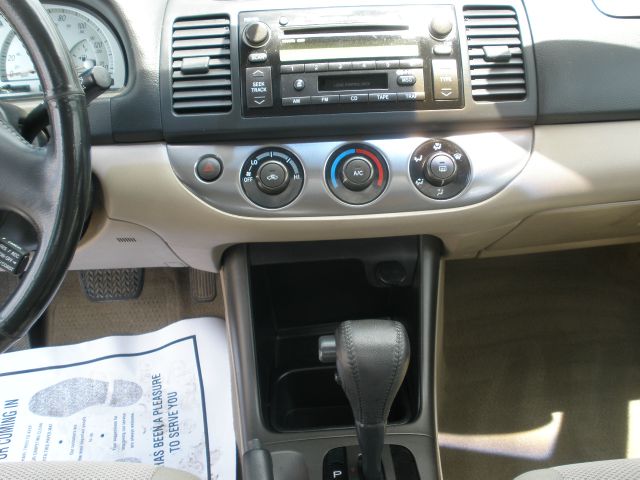 Toyota Camry 2003 photo 3