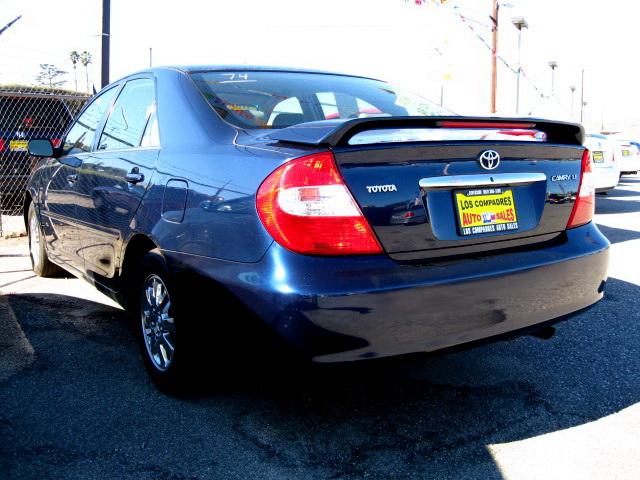 Toyota Camry 2004 photo 1