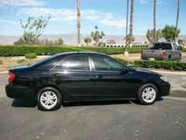 Toyota Camry 2004 photo 1