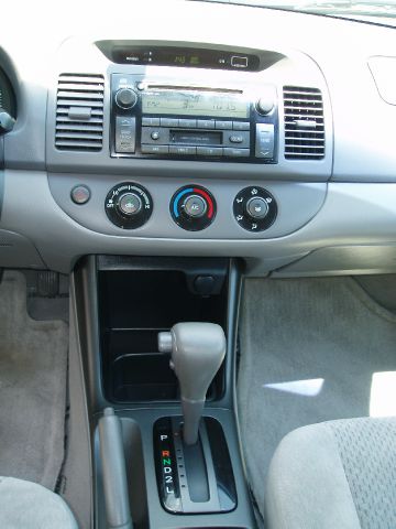 Toyota Camry 2004 photo 5