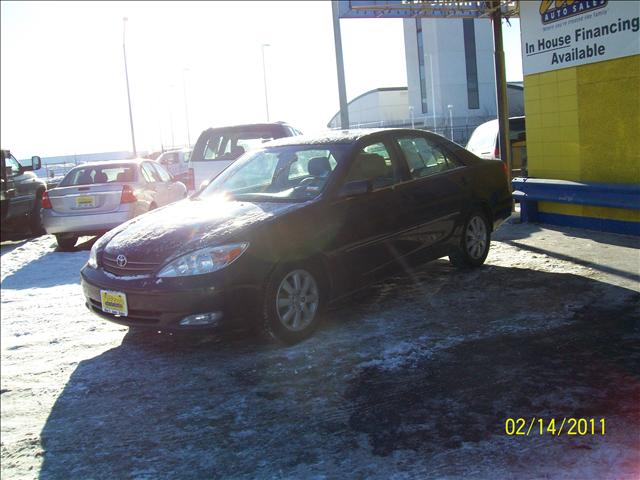 Toyota Camry SEL Sport Utility 4D Sedan