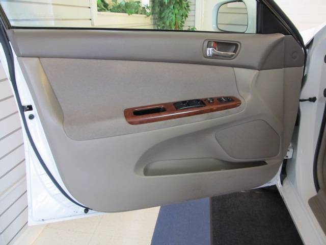 Toyota Camry 2004 photo 1