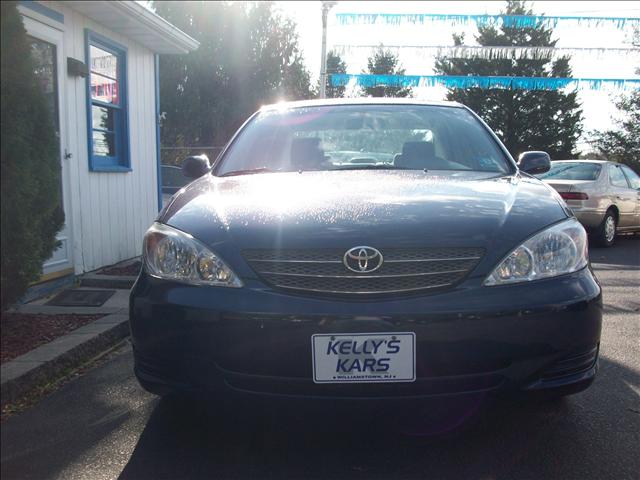 Toyota Camry 2004 photo 1