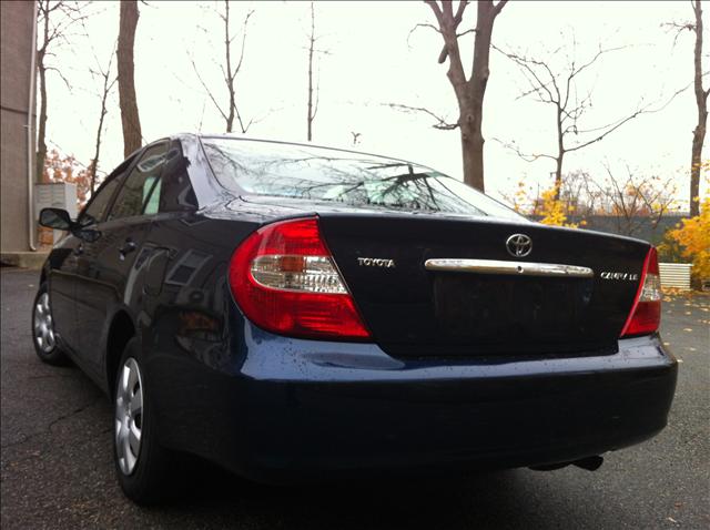 Toyota Camry 2004 photo 2